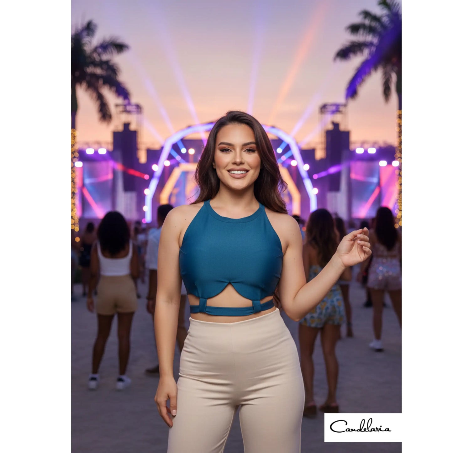 Crop top moderno con abertura