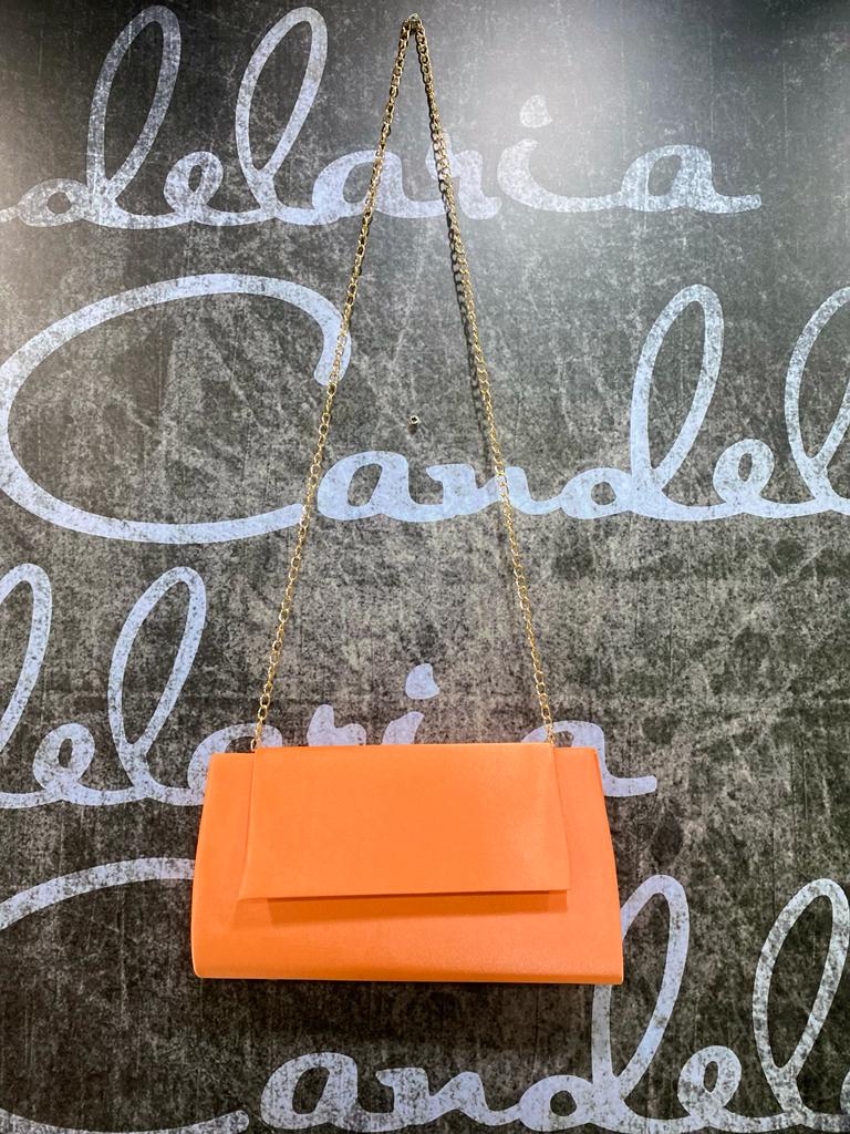 CARTERA NARANJA GRANDE SATIN