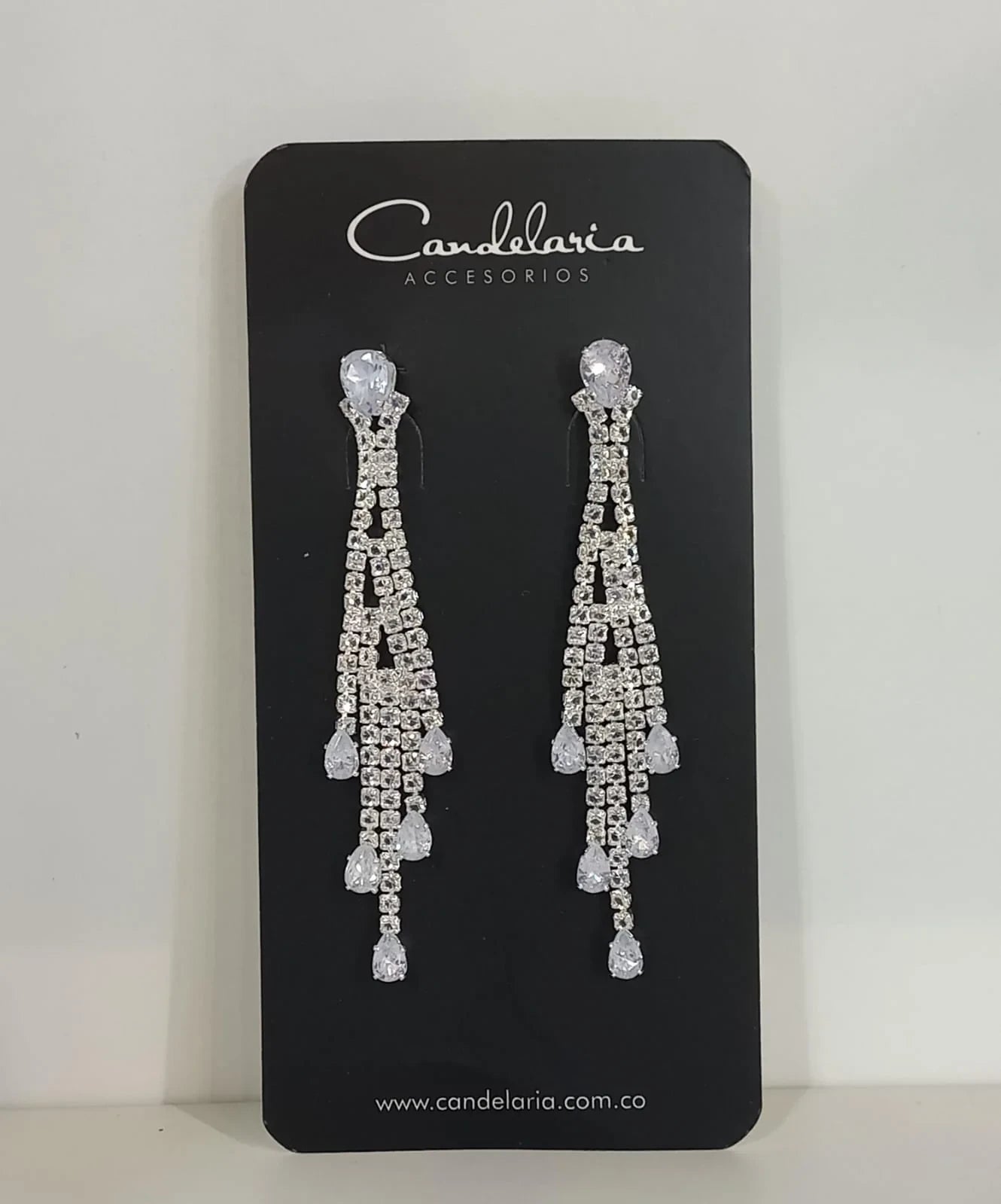 ARETAS ELEGANTE MUJER - YORLADYS