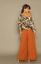 Cargar imagen en el visor de la galería, BLUSA ELEGANTE MUJER - ENCANTO
