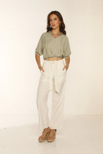 Cargar imagen en el visor de la galería, BLUSA ELEGANTE MUJER - PAULA
