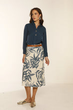 Cargar imagen en el visor de la galería, BLUSA ELEGANTE MUJER - JULIA
