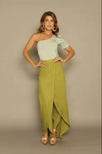 Cargar imagen en el visor de la galería, BLUSA ELEGANTE MUJER - TOUCH
