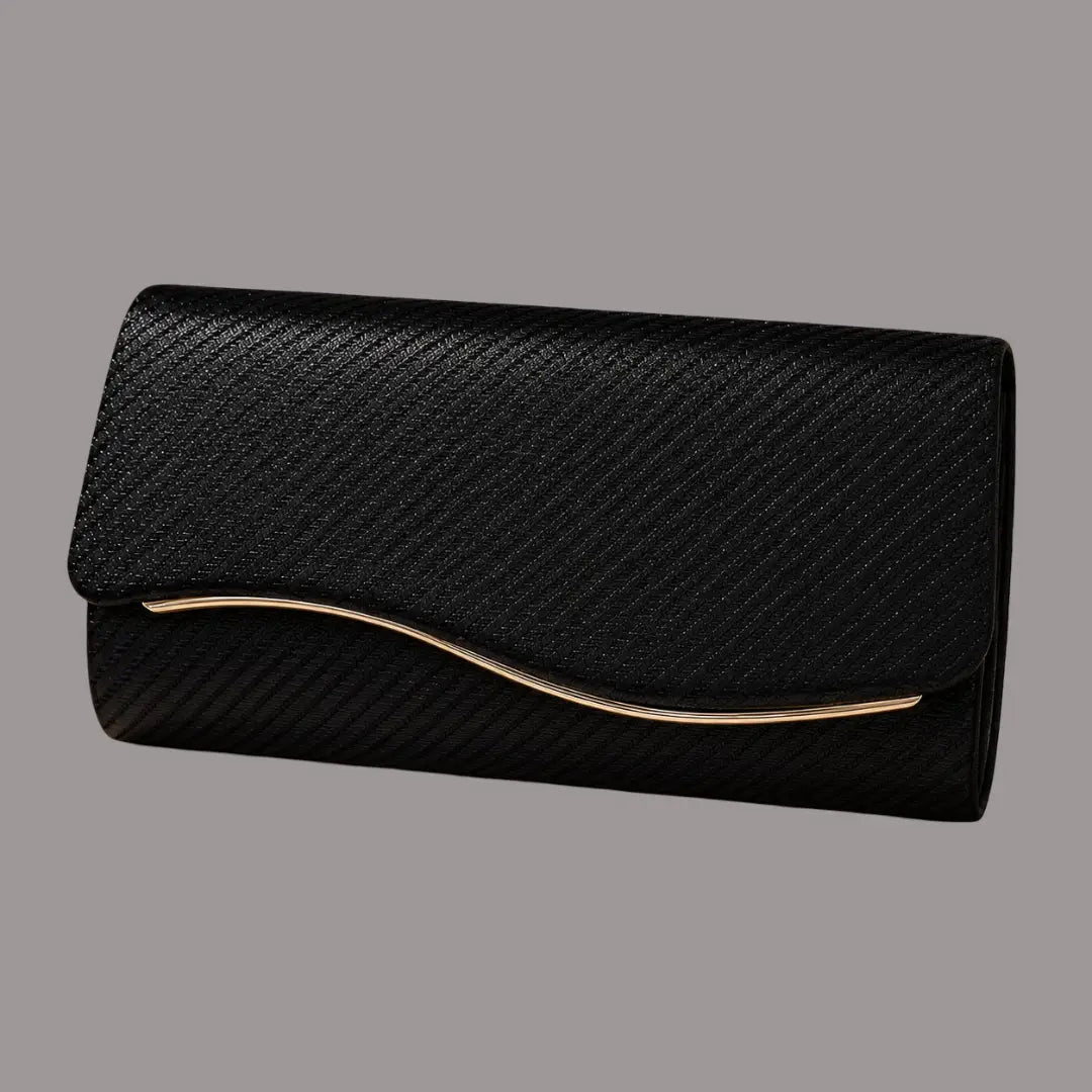 Bolso sobrio con reborde metálico para grado - Plu: 6201