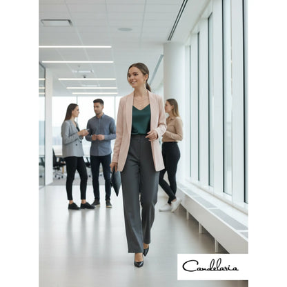 Ejecutivo moderno con blazer entallado