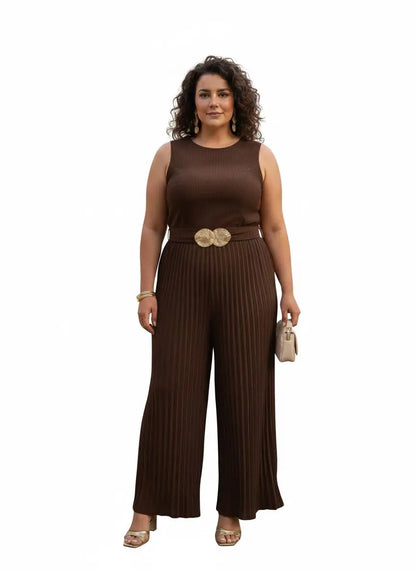 Enterizo plus size elegante