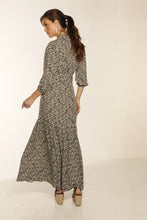Cargar imagen en el visor de la galería, VESTIDO CASUAL MUJER - LUCIA
