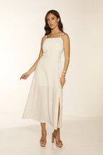 Cargar imagen en el visor de la galería, Vestido casual mujer - Ainara
