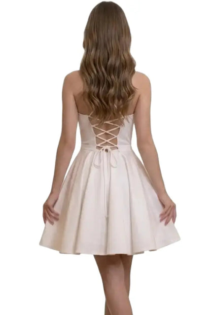 Vestido corto con falda blanca - Ref: 60639-160
