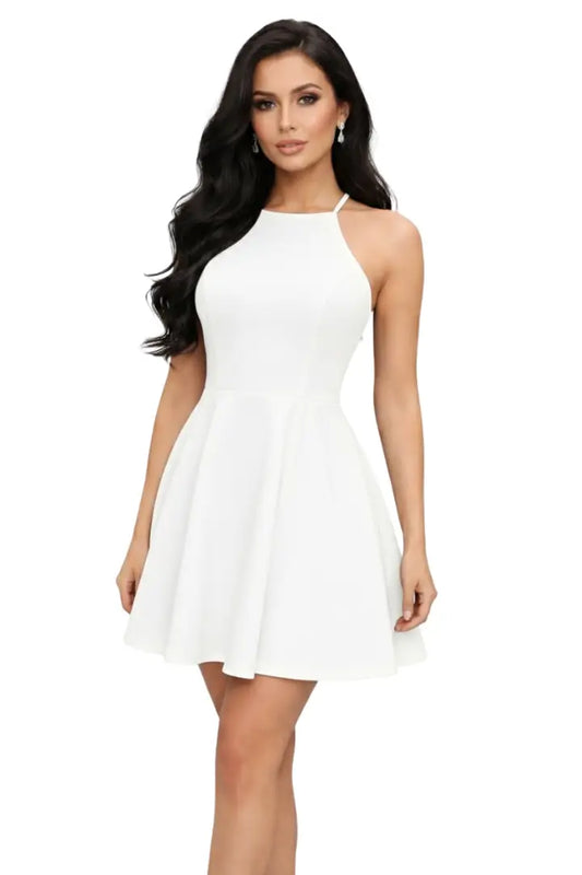 Vestido corto con falda blanca