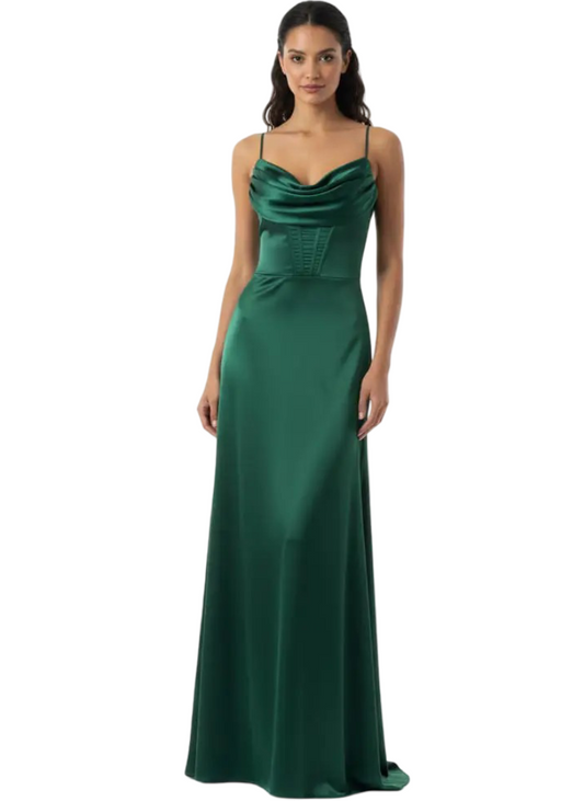 Vestido largo glam para cena elegante