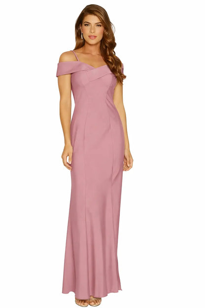 Vestido largo glam silueta estilizada - Ref: K89906-200