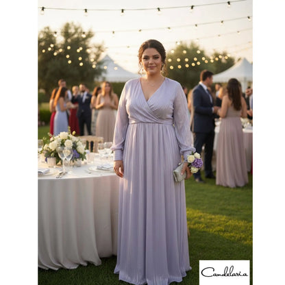 Vestido largo plus color lila para matrimonio