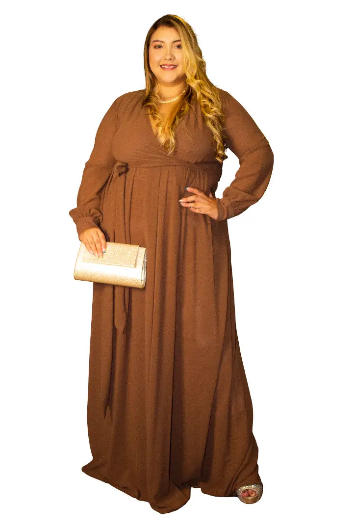 Vestido largo plus size tendencia