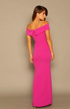 Cargar imagen en el visor de la galería, VESTIDO GLAMOUR - REGINA
