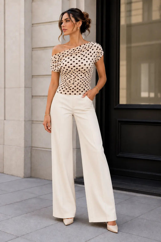 BLUSA BLANCA BOLAS CAFE    M